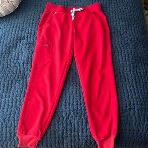 Red figs jogger set small
